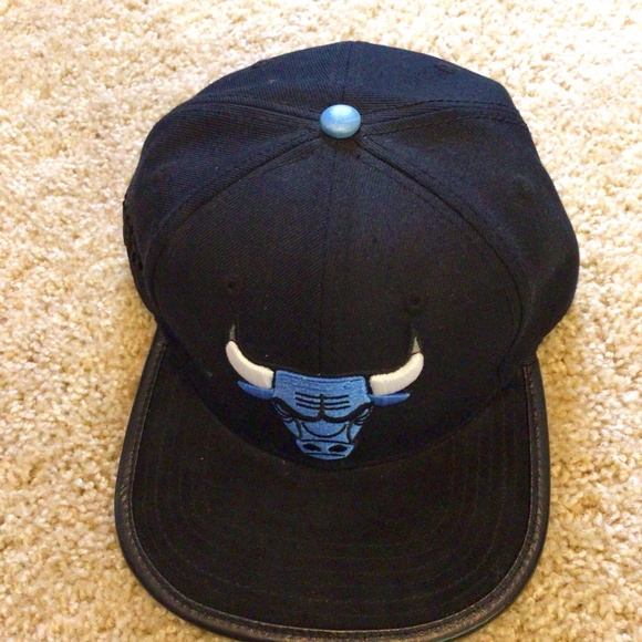 Pro Standard Other - Chicago Bulls Leather Cap